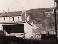 Le lavoir et la fontaine de Laprade Basse au début du siécle passé